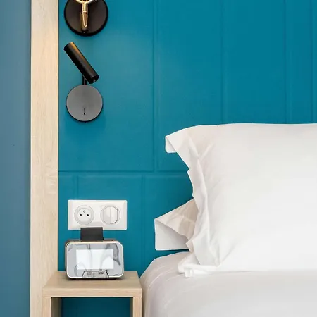 Szálloda Hampton By Hilton Centre, France Tours