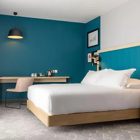 Szálloda Hampton By Hilton Centre, France 3*