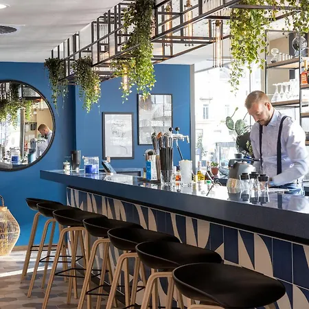 Hampton By Hilton Centre, France Готель