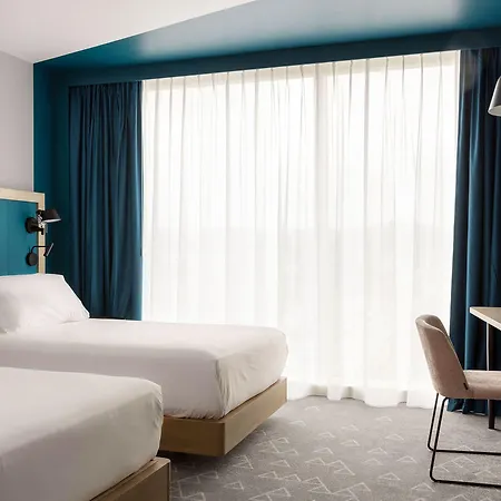 Hampton By Hilton Centre, France Тур