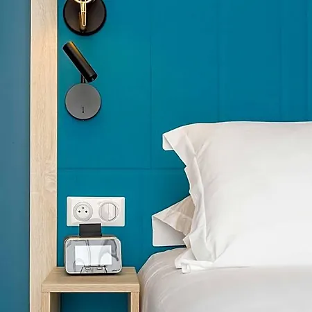 Hampton By Hilton Centre, France Tours