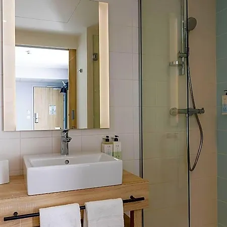 Hampton By Hilton Centre, France 3*