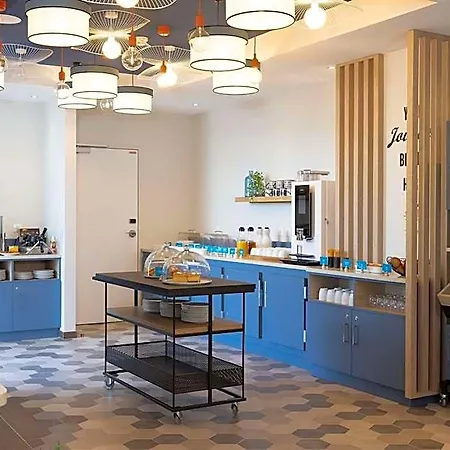 Hampton By Hilton Centre, France Hotel