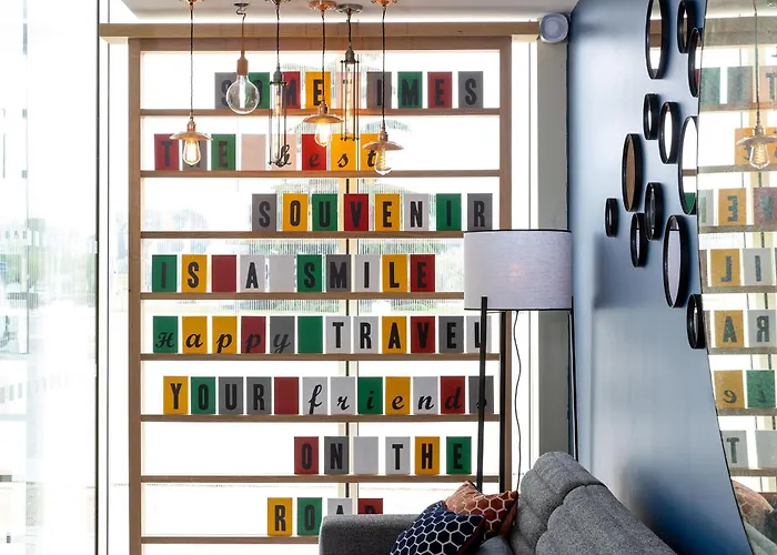 Hampton By Hilton Centre, France 3* 图尔