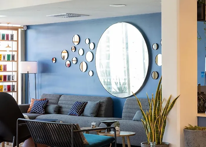 Hampton By Hilton Centre, France Szálloda 3*