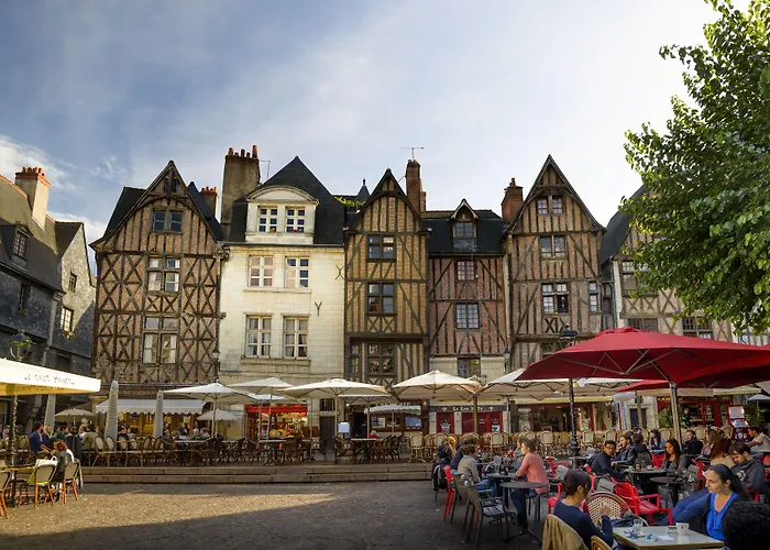 Hampton By Hilton Centre, France Tours