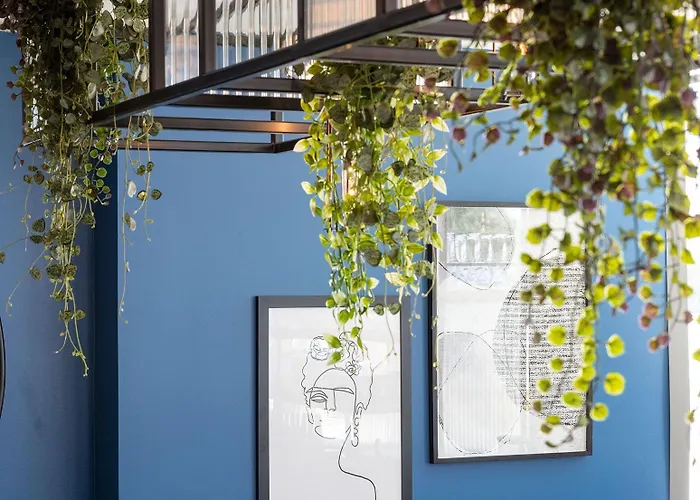 Hampton By Hilton Centre, France 图尔